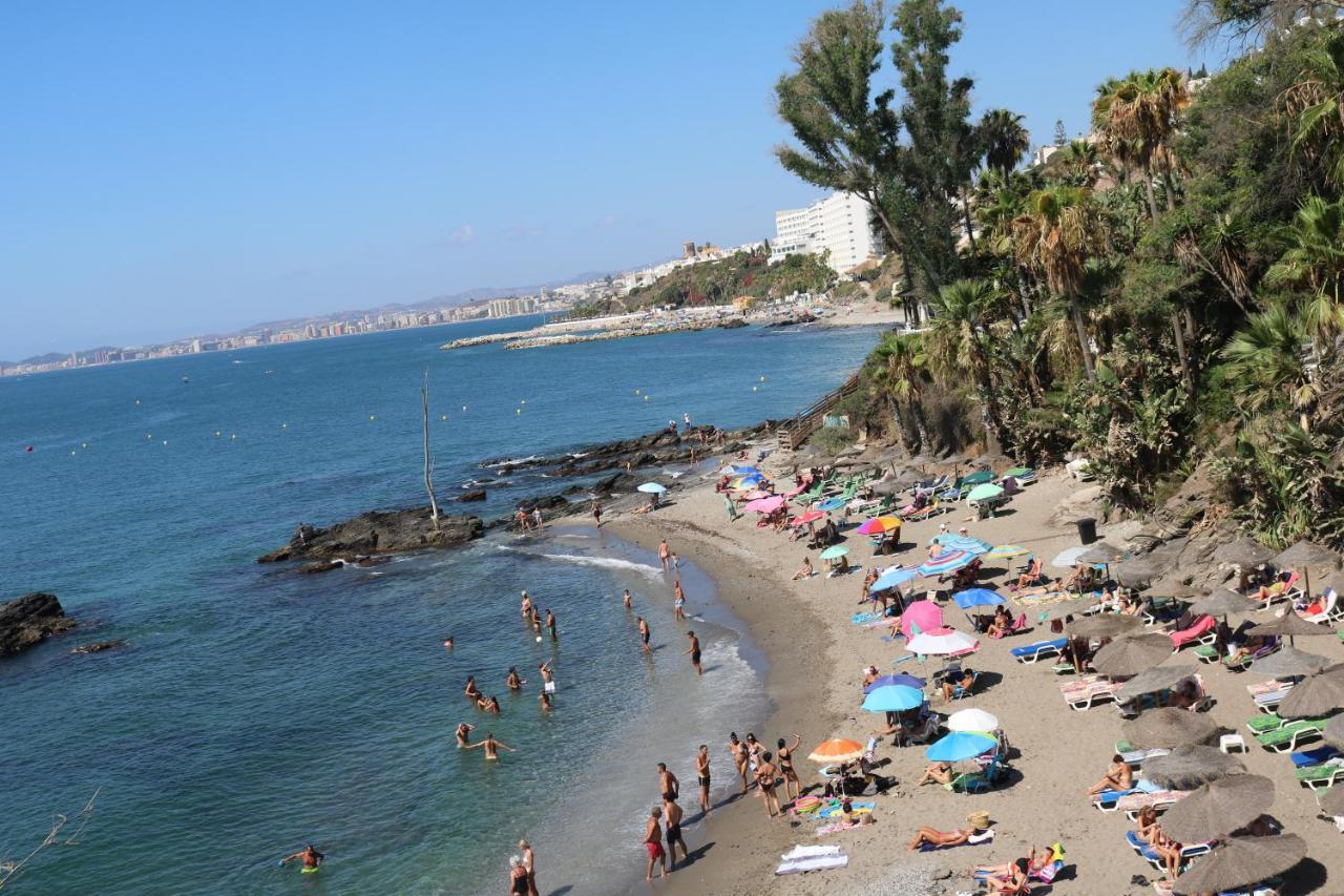A Place Under The Sun And Near The Water Torremuelle Εξωτερικό φωτογραφία